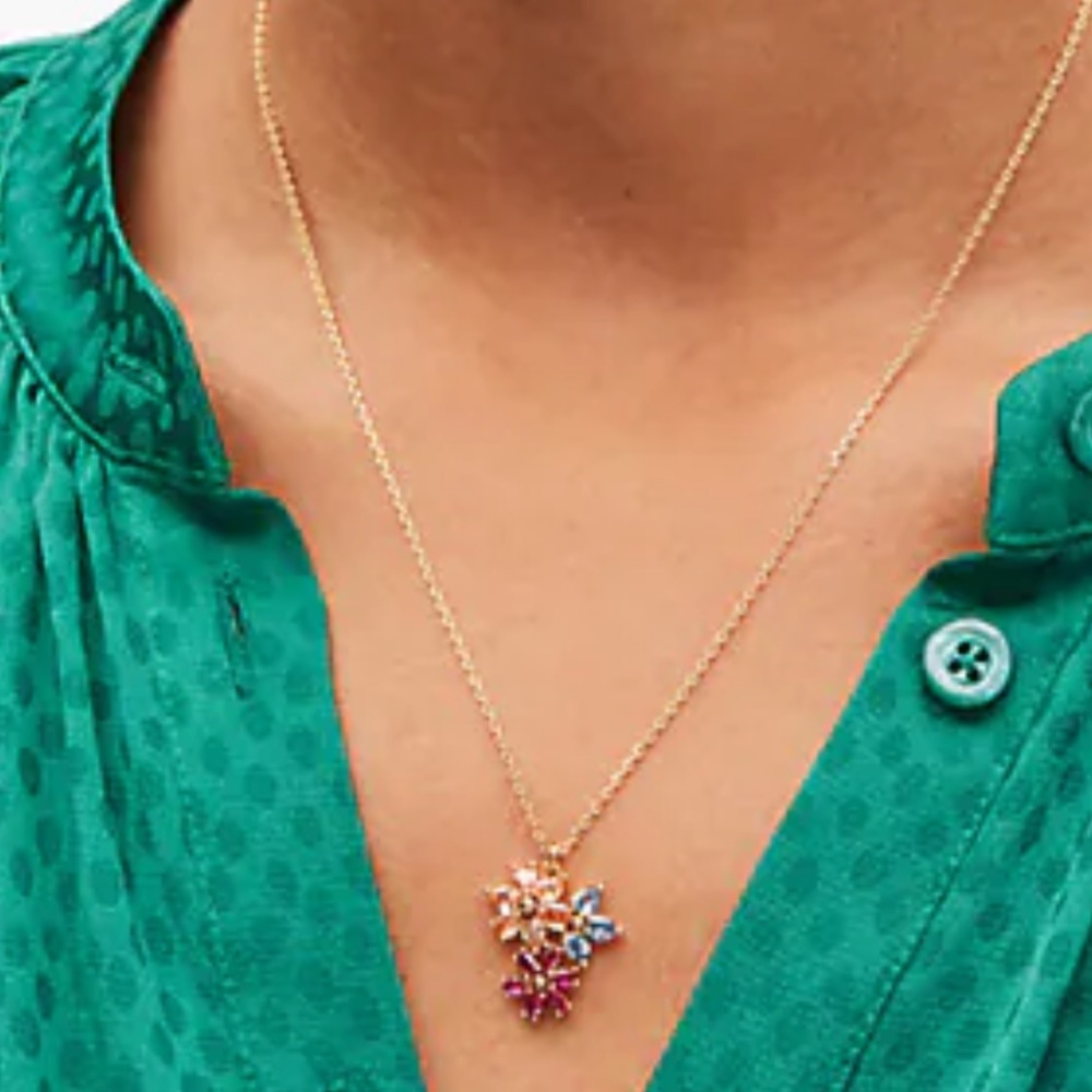 $88 Kate Spade First Bloom Cluster Pendant Necklace - Picture 2 of 8